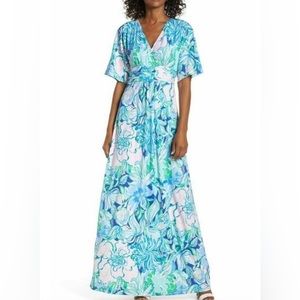 Floral knit maxi length dress, stretch fabric.